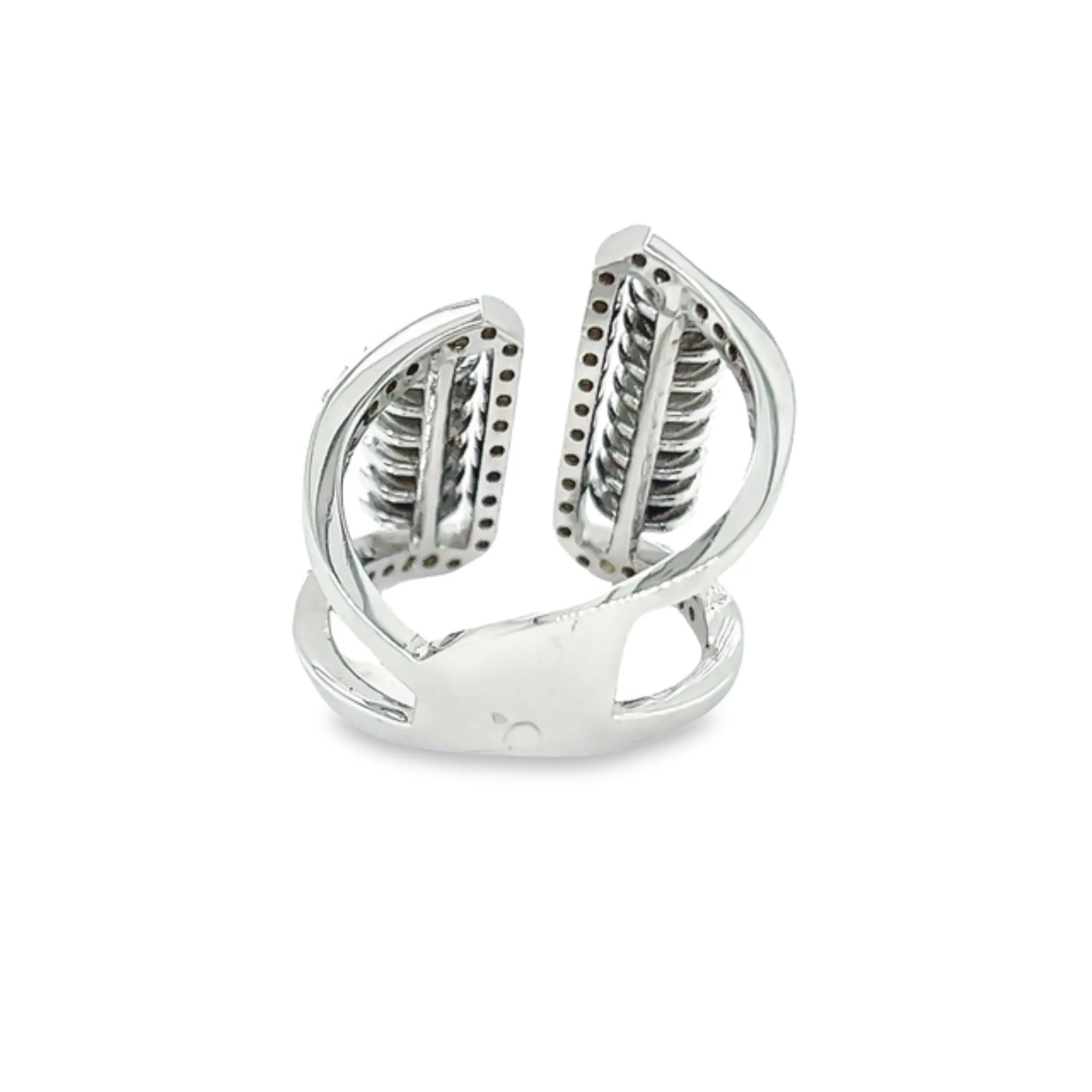 18K White Gold Baguette Cut Diamond Ring 1.90c