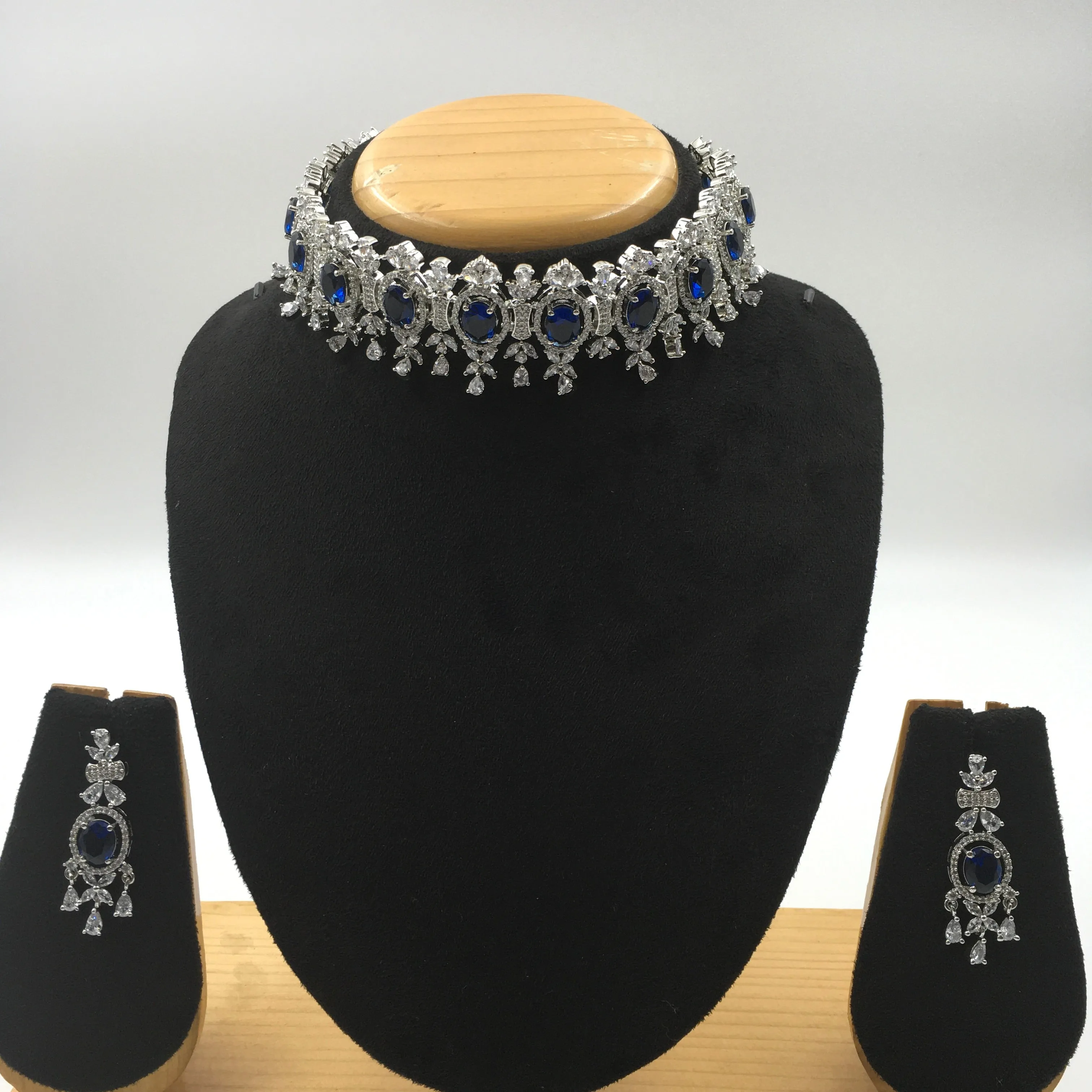 Choker Zircon/AD Necklace Set 4156-69