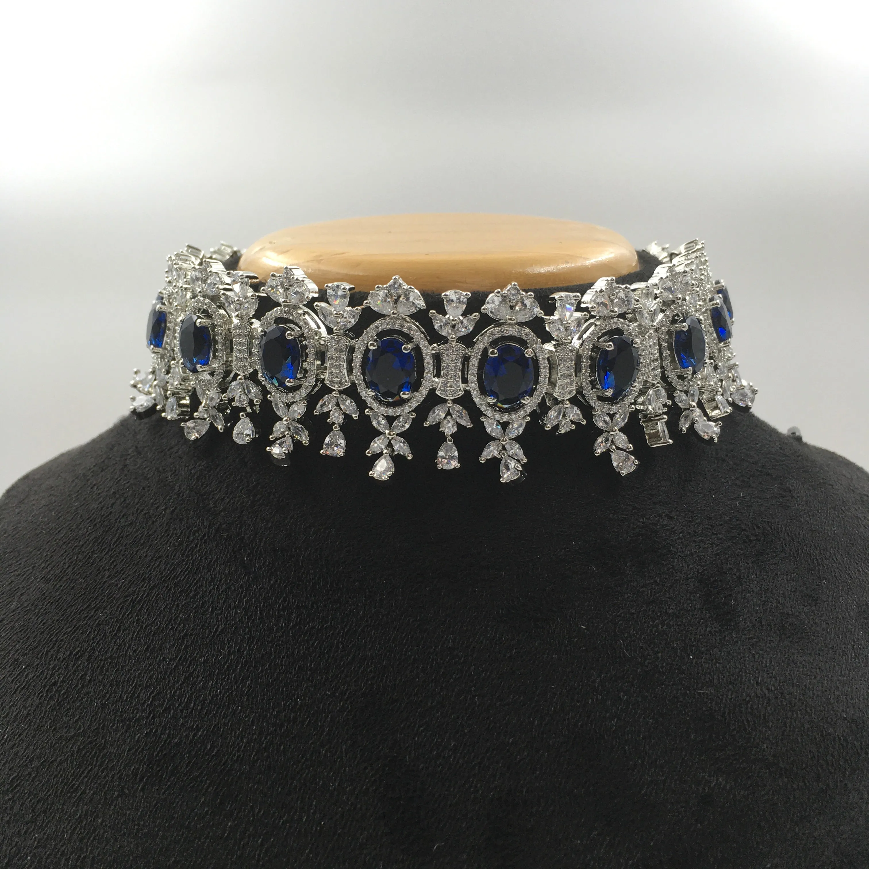 Choker Zircon/AD Necklace Set 4156-69
