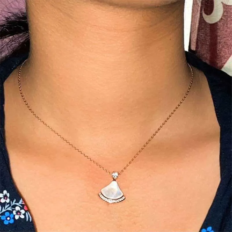 Rose Gold Mother of Pearl Dream Necklace