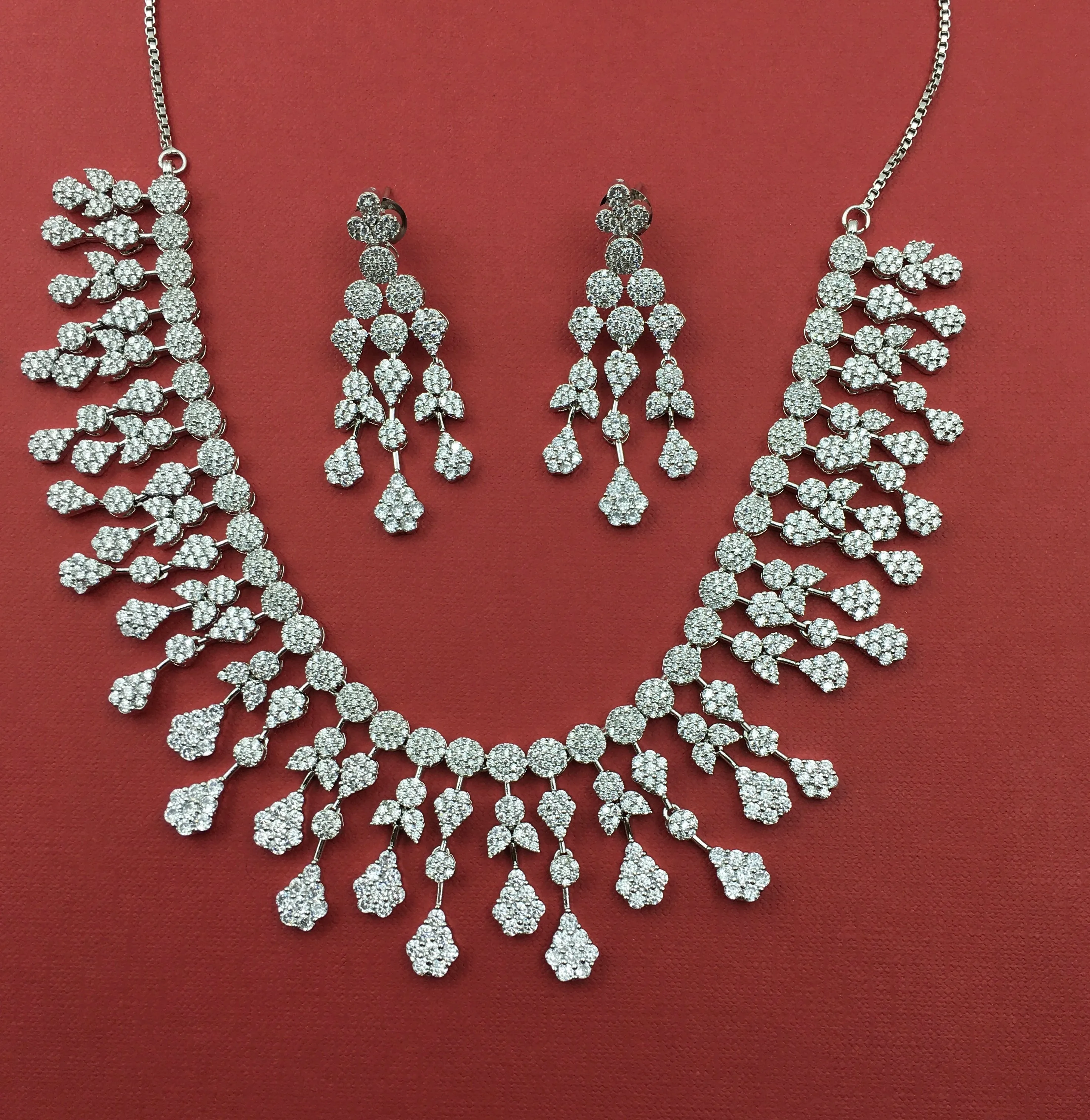 Round Neck Zircon/AD Necklace Set 8568-08